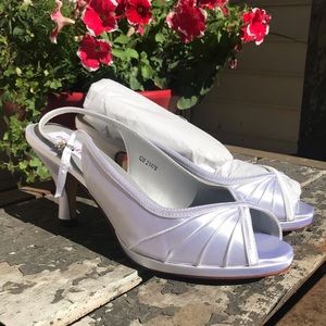Dyeables White Satin Wedding Heels